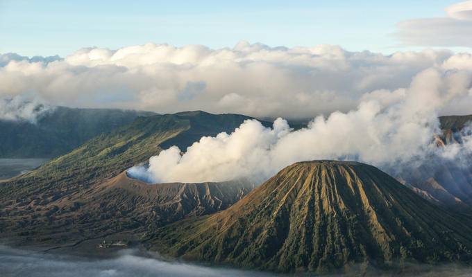 【南纬8°有光】千面印尼九日火山人文行 ~ 巴厘岛、宜珍、布罗莫、日惹、婆罗浮屠、普兰巴南不回头路线